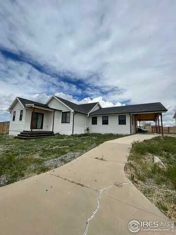 420 7th Ave, Deer Trail, CO 80105