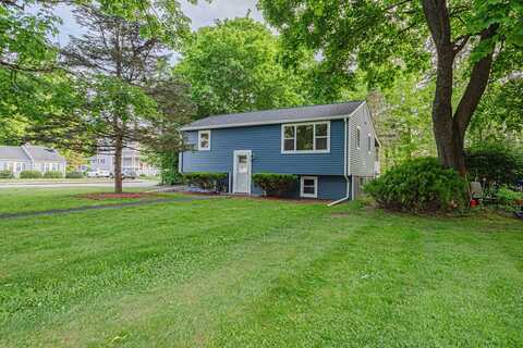 71 Albion St, Rockland, MA 02370