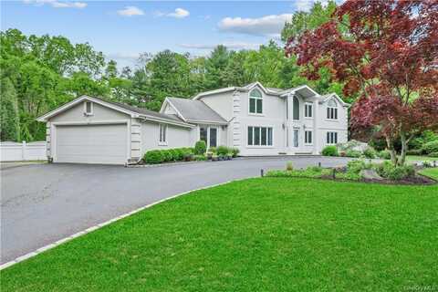 64 Beaumont Drive, Melville, NY 11747