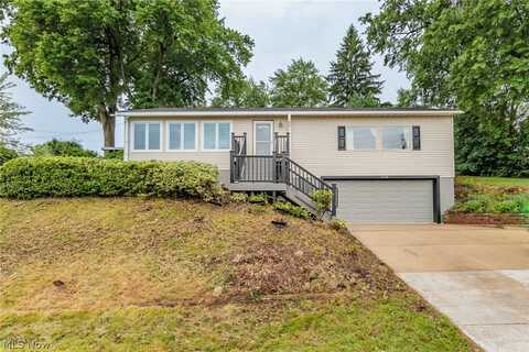 2428 Lakeside Drive, Lakemore, OH 44250