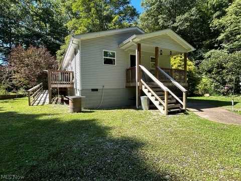 8690 CLAY RD., Left Hand, WV 25266