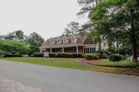 40 Parker Lane, Pinehurst, NC 28374