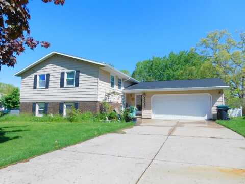 2922 BROOKVIEW Court, GREEN BAY, WI 54313