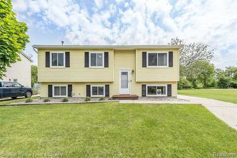 921 TANAGER Trail, Howell, MI 48843