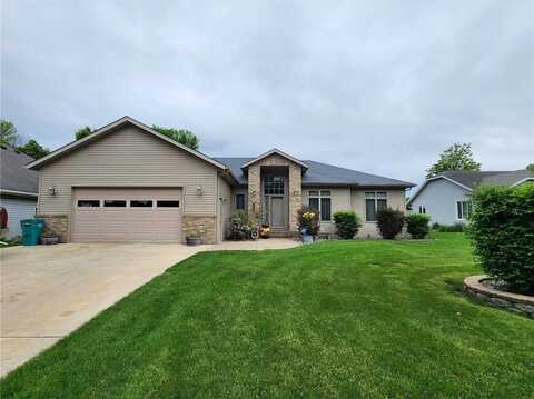 1447 Nottingham Drive, Owatonna, MN 55060