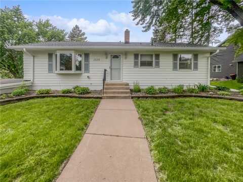 2529 Clarence Street, Maplewood, MN 55109
