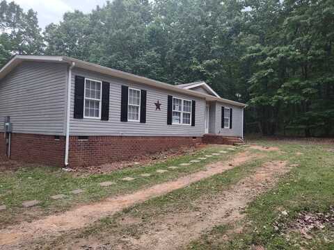 6007 Carters Mill Rd, Huddleston, VA 24104