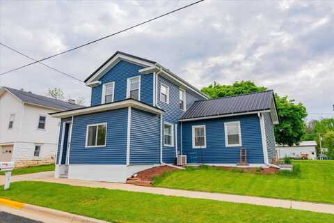 108 S Water Street, Albany, WI 53502