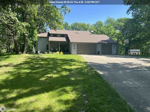 83 Woodshire Drive, Ottumwa, IA 52501