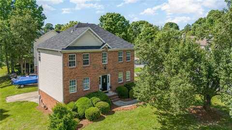 1768 Harper Spring Drive, Clemmons, NC 27012