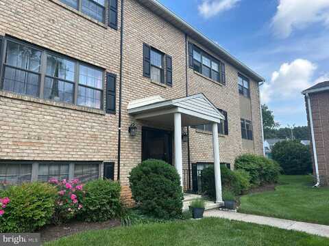 4 CHOATE COURT, TOWSON, MD 21204