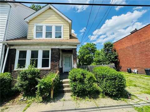 1210 Woodland Ave, Shadeland, PA 15212