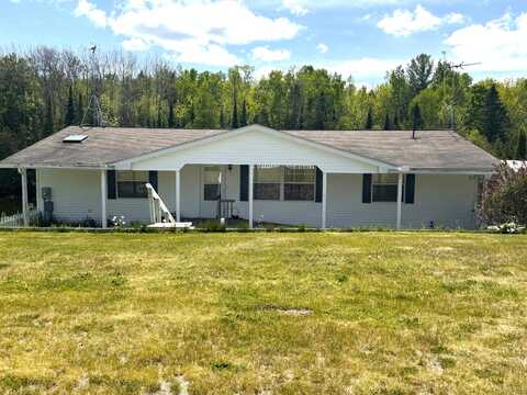 4849 Betterly Drive, Cheboygan, MI 49721