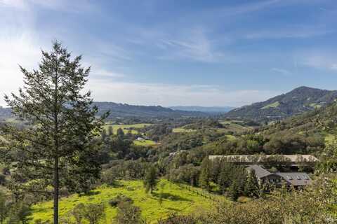 3220 Matanzas Creek Lane, Santa Rosa, CA 95404