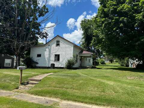 305 W Mill Street, Mc Arthur, OH 45651