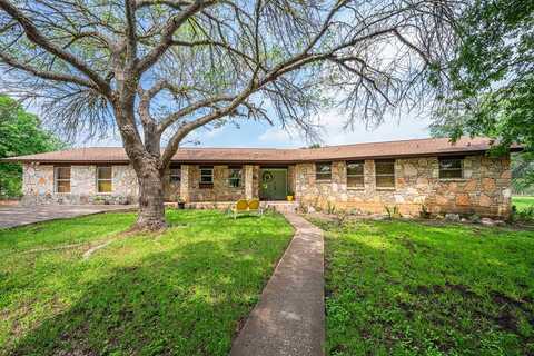 381 Stoneleigh Rd., Center Point, TX 78010