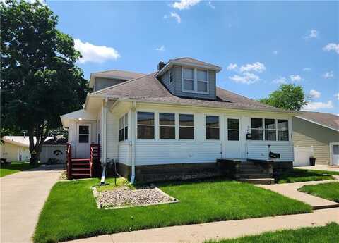306 W Main Street, Knoxville, IA 50138