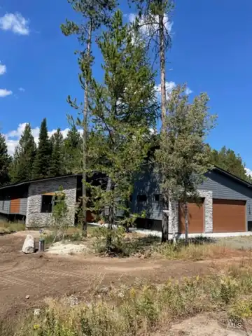 15 Gold Fork Bay Circle, Donnelly, ID 83615