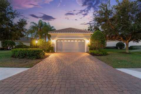 7147 WESTHILL COURT, LAKEWOOD RANCH, FL 34202