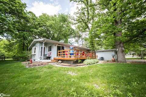 15260 Bashford Avenue, Clear Lake, IA 50428