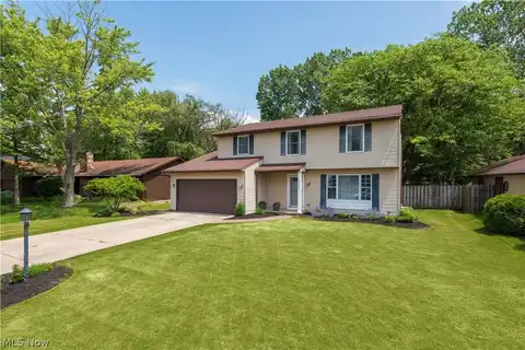14841 Wilmington Drive, Strongsville, OH 44136