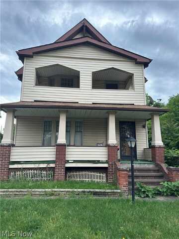 3425 E 103rd Street, Cleveland, OH 44104
