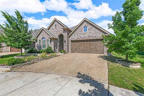 502 Pineview Drive, Euless, TX 76039