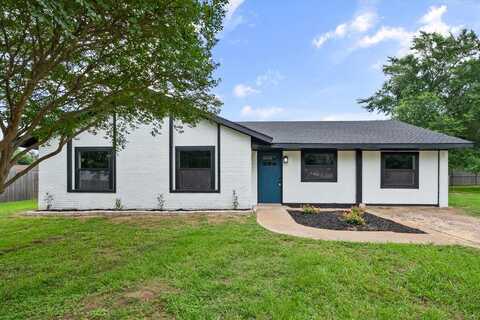 950 Faircrest Drive, Fairfield, TX 75840