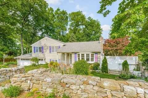 13 Hickory Hill Rd, Brookfield, CT 06804