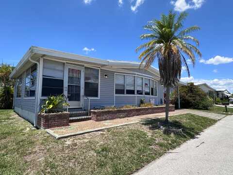 130 Doubloon Dr, Fort Myers, FL 33917