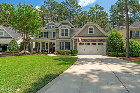 21 Deacon Palmer Place, Southern Pines, NC 28387