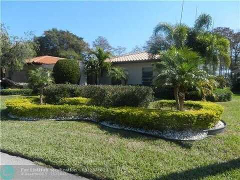 4600 King Palm Dr, Tamarac, FL 33319