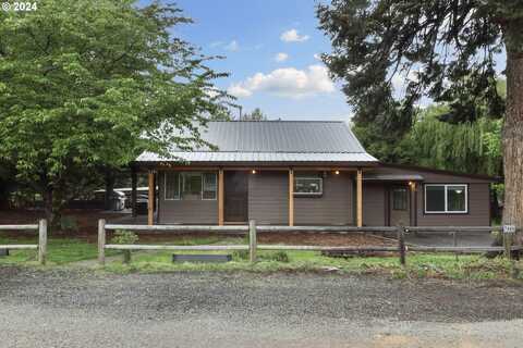 7460 CLEAR CREEK RD, Mount Hood-Parkdale, OR 97041