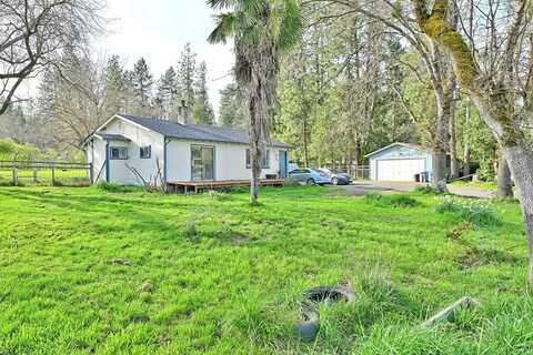 3614 New Hope Road, Grants Pass, OR 97527