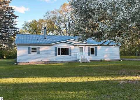 3580 E River Road, Mount Pleasant, MI 48858