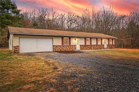 Golf View, KUNKLETOWN, PA 18058