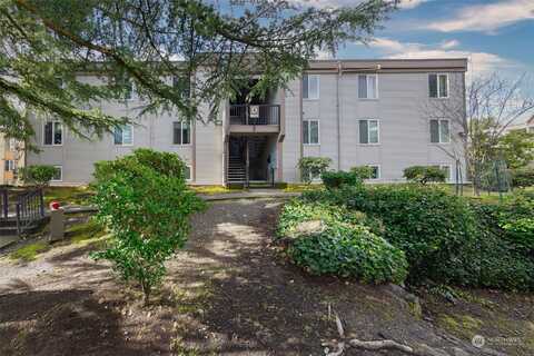 32Nd, BELLEVUE, WA 98007