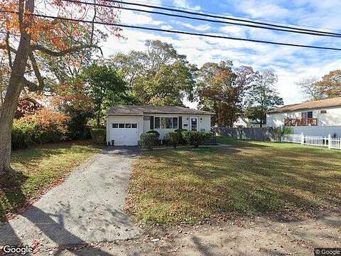 Princeton, BAY SHORE, NY 11706