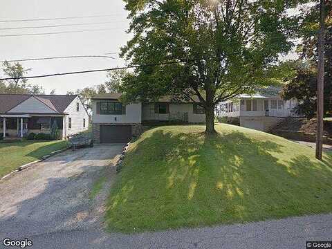 Edgewater Ave Nw, MASSILLON, OH 44646