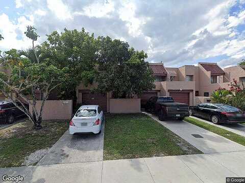 56Th, LAUDERHILL, FL 33313