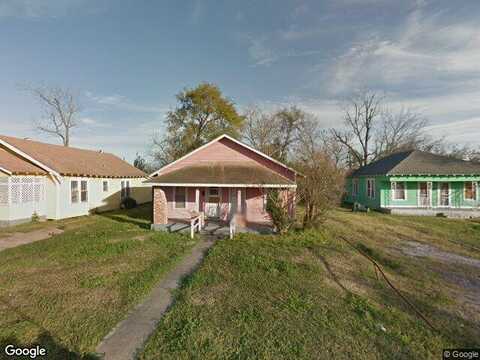 13Th, PORT ARTHUR, TX 77640