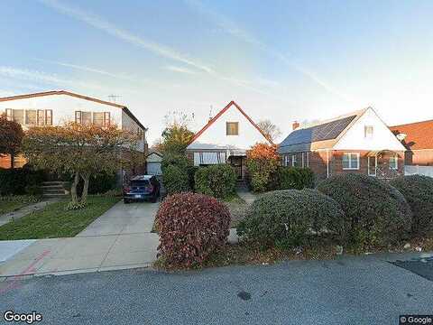 Murdock, QUEENS VILLAGE, NY 11429