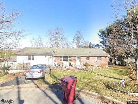 Cretsinger, JOHNSON CITY, TN 37601