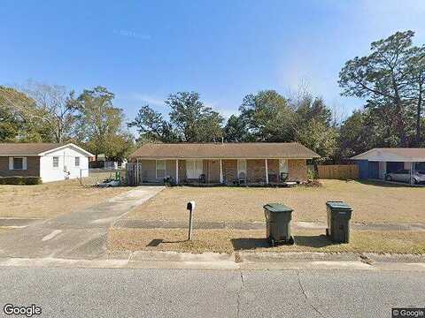 Saint Nazaire, PENSACOLA, FL 32505