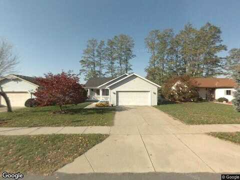 Parkway, GRAND RAPIDS, MI 49508