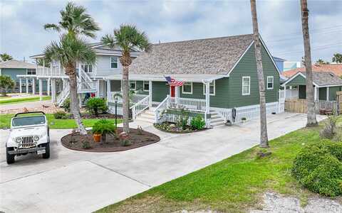 32 Nassau Drive, Rockport, TX 78382