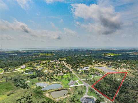 61 W Wildwood Drive, Rockport, TX 78382