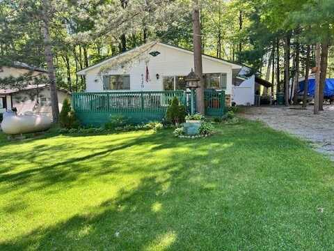 4120 Covemoor, Harrison, MI 48625