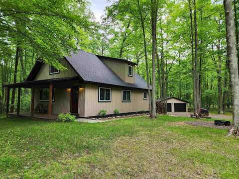 5233 Wolf, Farwell, MI 48622