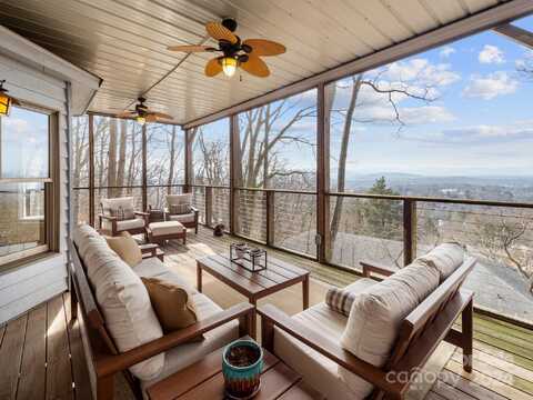 8 Skyview Place, Asheville, NC 28804
